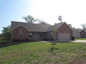 21426 Hupa Rd in Dixon, MO - Building Photo - Building Photo