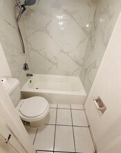 6395 W 22nd Ct in Hialeah, FL - Building Photo - Building Photo