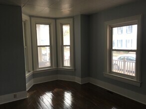 612 Main St, Unit Half double home in Watsontown, PA - Building Photo - Building Photo
