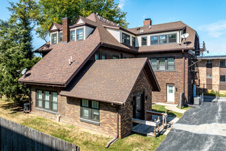 304 Welch Ave in Ames, IA - Foto de edificio - Building Photo