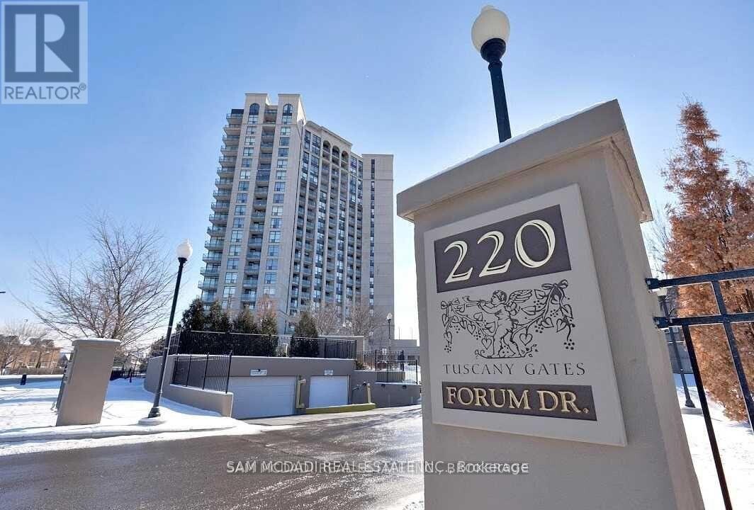 220-220 Forum Dr in Mississauga, ON - Building Photo