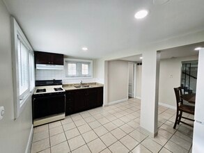 5010 Harold Ave in Schiller Park, IL - Building Photo - Building Photo