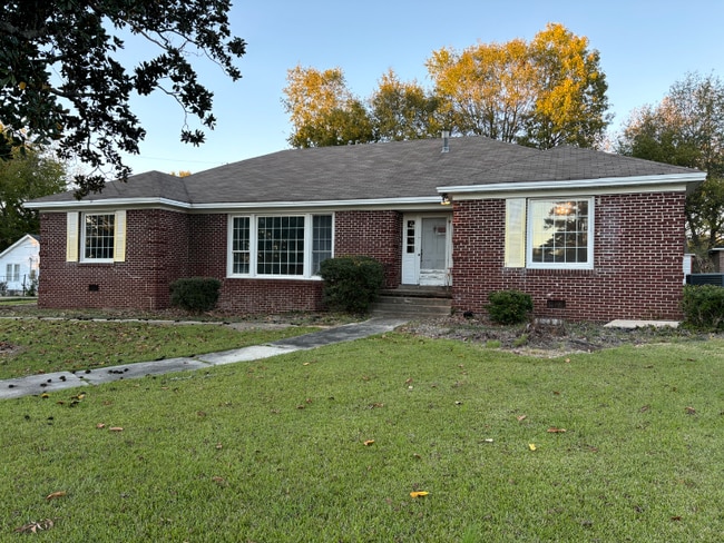 310 W Union St in Monticello, AR - Building Photo - Building Photo