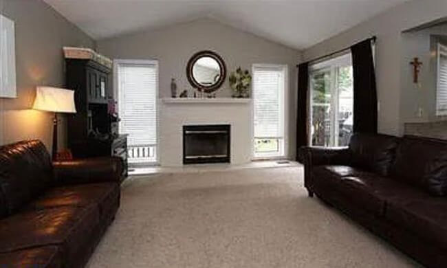 6000 Duxhall Ct in Lincoln, NE - Building Photo - Building Photo