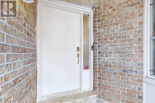 23 Heatherton Way in Vaughan, ON - Building Photo - Building Photo