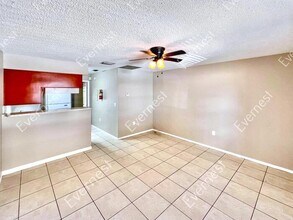 1063 Spirit Lake Rd in Winter Haven, FL - Building Photo - Building Photo