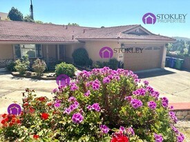 822 Reef Point Dr in Rodeo, CA - Building Photo