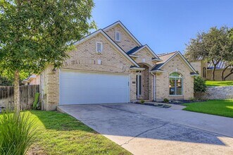 3135 Burks Ln in Austin, TX - Building Photo - Building Photo