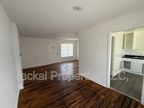 15 MacArthur Dr in Denison, TX - Building Photo - Building Photo