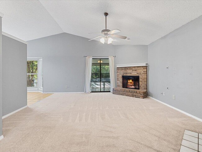 2117 Foxfire Rd in Edmond, OK - Building Photo - Building Photo