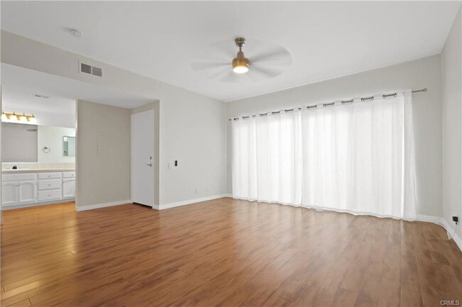 property at 33 4th St