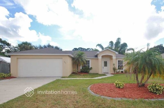 property at 5971 Banbury Ave