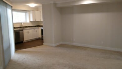 110 Clarke Rd in Ladysmith, BC - Building Photo - Building Photo