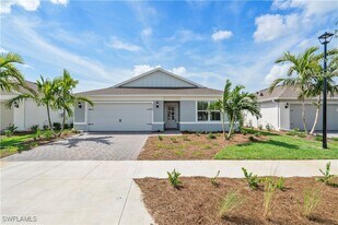 42425 Cascade Dr in Punta Gorda, FL - Building Photo