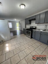 4232 20th Pl in Gary, IN - Building Photo - Building Photo