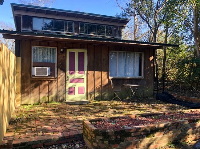 432 Selma Rd