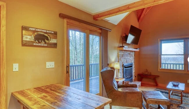 277 Echo Ridge Rd in Whittier, NC - Building Photo - Building Photo