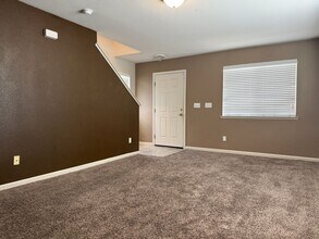 4353 Briggs Ln in Merced, CA - Building Photo - Building Photo