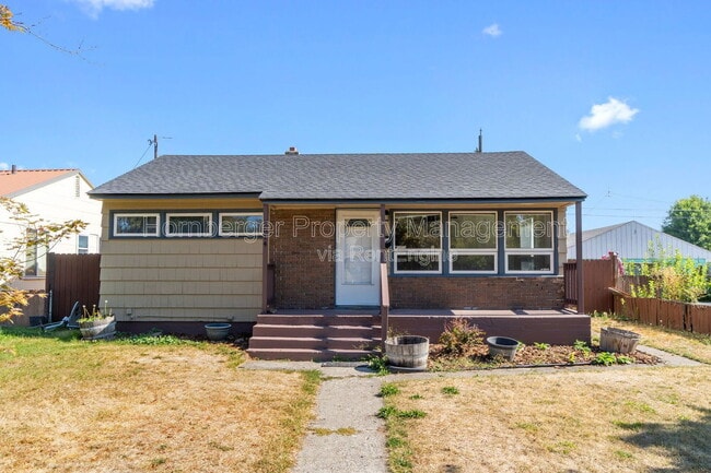 property at 4614 N Whitehouse St
