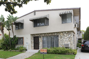 312 S Doheny Dr in Beverly Hills, CA - Building Photo