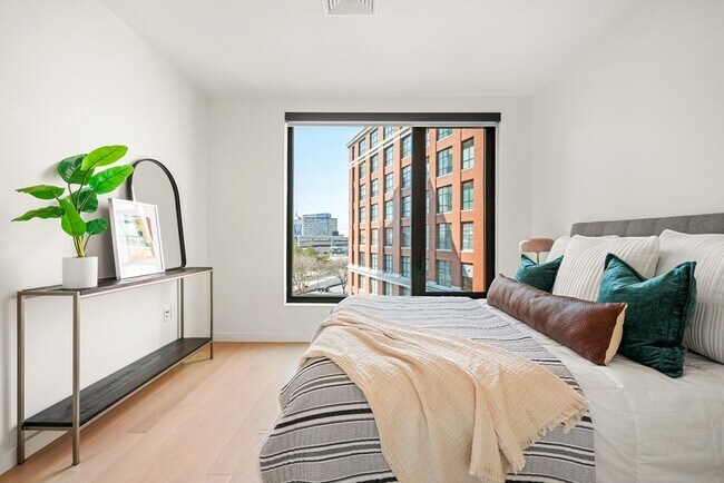 property at 21-35-35 W 2nd St