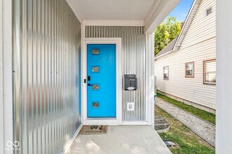 1823 Carrollton Ave in Indianapolis, IN - Building Photo - Building Photo