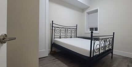 16777 16A Av in Surrey, BC - Building Photo - Building Photo