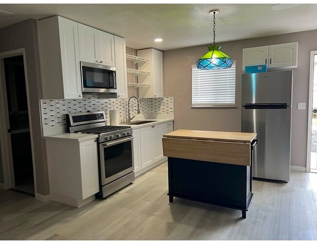 326 Arkansas St, Unit 326 C Arkansas St Vallejo in Vallejo, CA - Building Photo - Building Photo