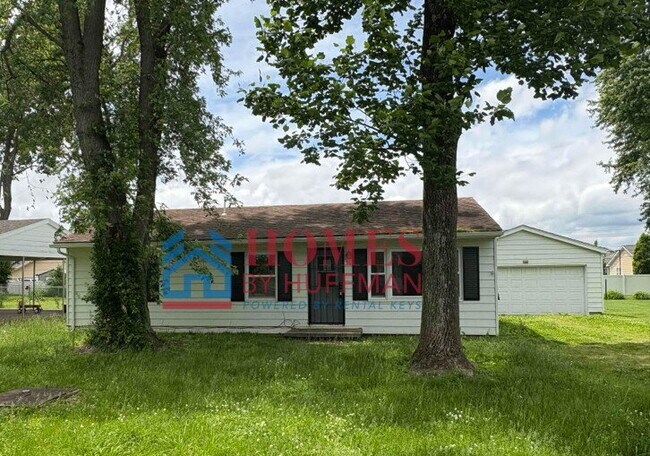 property at 3875 Clover Dr