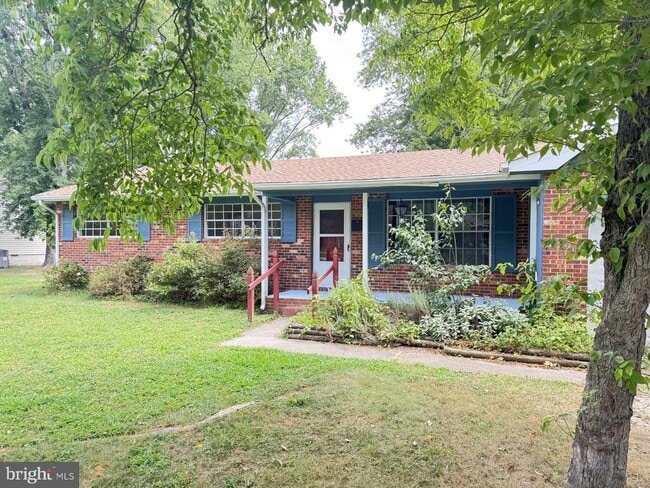 property at 4435 Willow Tree Ln