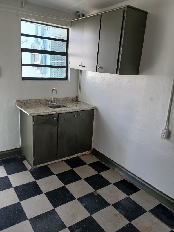 406 SW Avenue C, Unit 11 in Belle Glade, FL - Foto de edificio - Building Photo