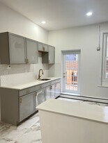 644 South St in Philadelphia, PA - Building Photo