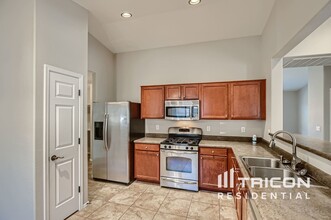2648 W Kristina Ave in Queen Creek, AZ - Building Photo - Building Photo