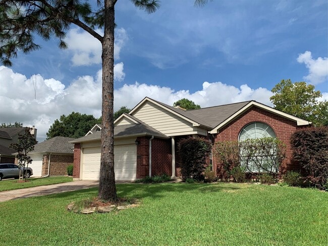 14115 Cascade Falls Dr in Houston, TX - Building Photo - Building Photo