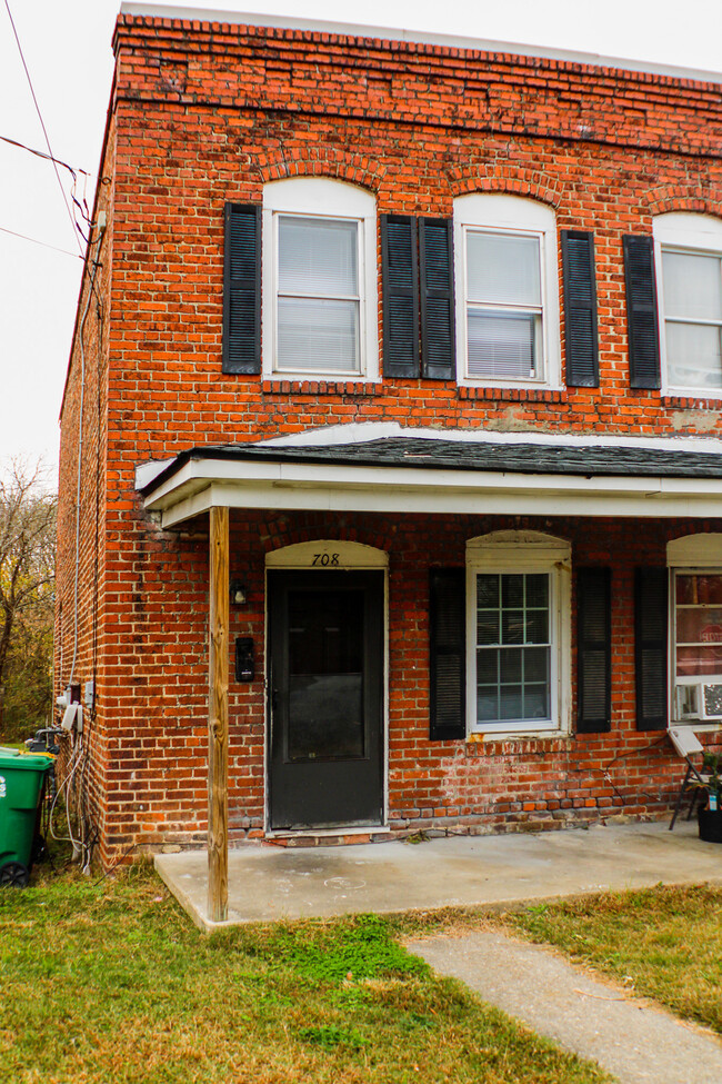 728 Mount Airy St in Petersburg, VA - Building Photo - Building Photo