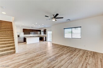6418 Harline Heights St in Las Vegas, NV - Building Photo - Building Photo