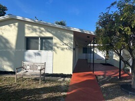 1435 NE 22nd St in Wilton Manors, FL - Building Photo