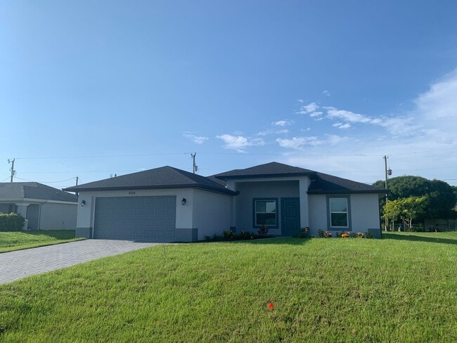 property at 606 NE 16th Terrace