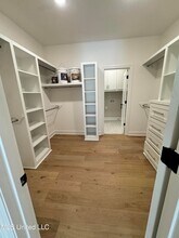 115 Southern Oak Wy in Canton, MS - Foto de edificio - Building Photo