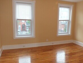 637 North 32nd Street, Unit Unit 3 in Philadelphia, PA - Building Photo - Building Photo