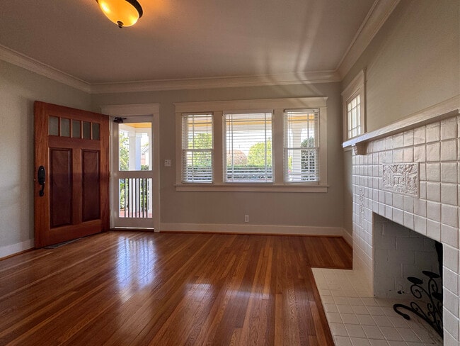 815 Orange Grove Pl, Unit 815, Unit 815