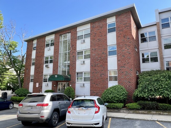 27 Commonwealth Ave, Unit #1