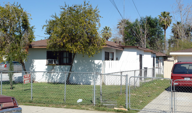 142 W Olive St in San Bernardino, CA - Building Photo - Building Photo