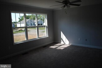 68 Columbia Rd in Colonial Beach, VA - Building Photo - Building Photo