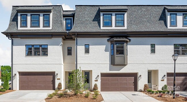 5505 Closeburn Rd in Charlotte, NC - Building Photo - Building Photo