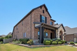 1201 9th St in Argyle, TX - Building Photo - Building Photo