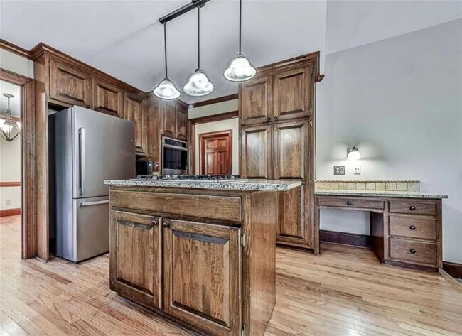 property at 2851 Riverfront Dr