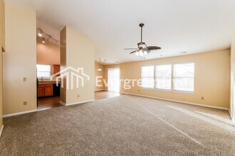 3060 Hidden Pine Dr in Indianapolis, IN - Building Photo - Building Photo