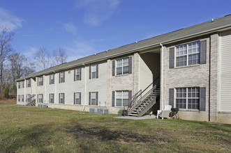 Beason Well Apartments in Kingsport, TN - Building Photo - Building Photo