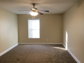 5824 Beaver Run Ln in Knoxville, TN - Building Photo - Building Photo